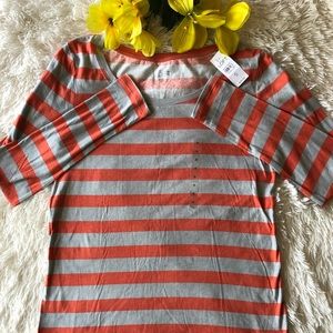 Ann Taylor LOFT long sleeve TEE